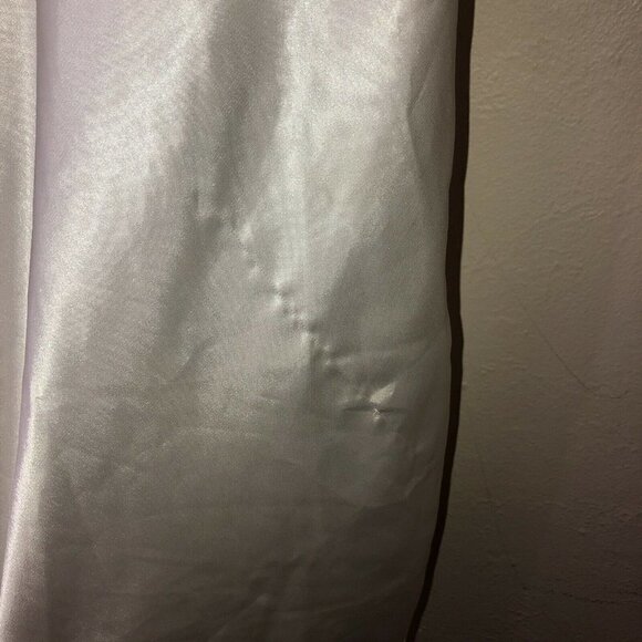 VICTORIA’S SECRET Ivory Satin Embroidered Lace Baby Doll Slip Y2K Sz M - Picture 10 of 13